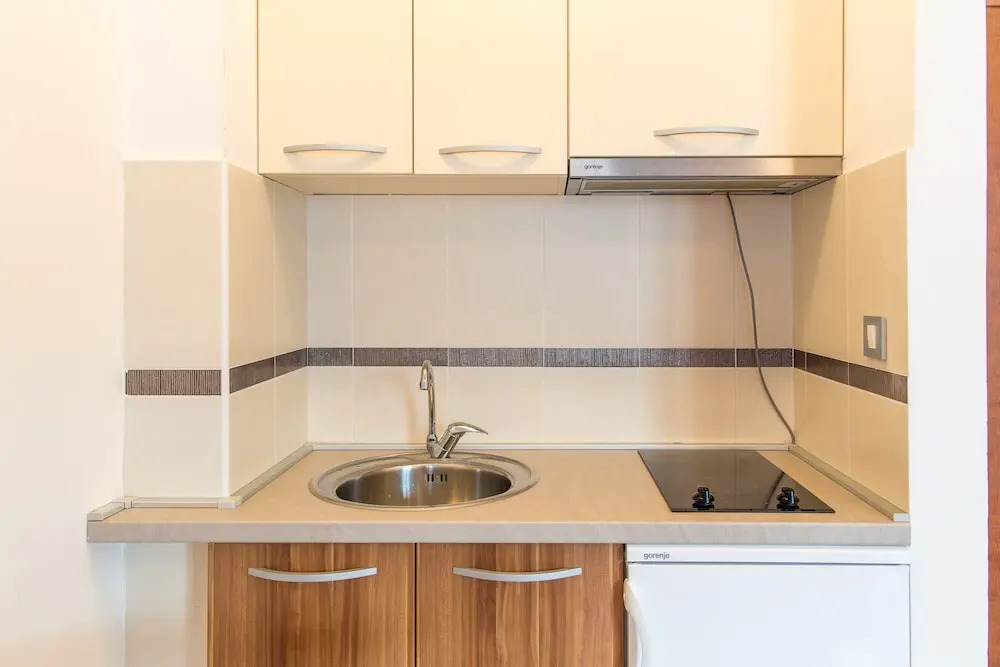 Apartment Bolero