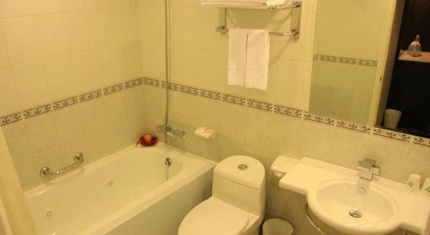 Junli Hotel