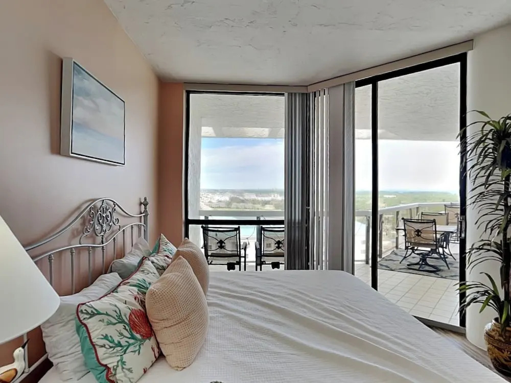Surfside Resort