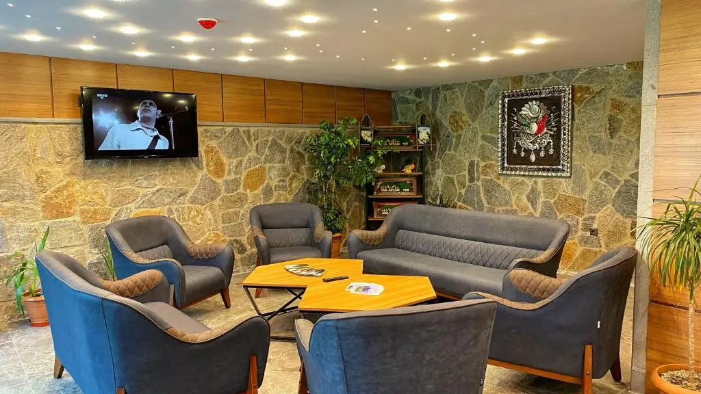 Heaven Suite Hotel