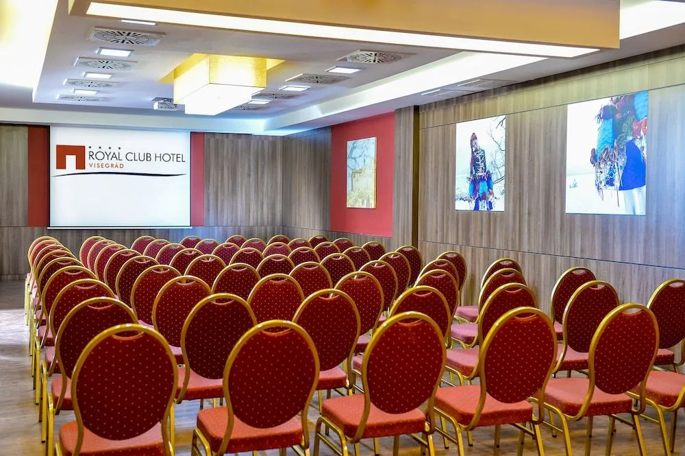 Royal Club Hotel