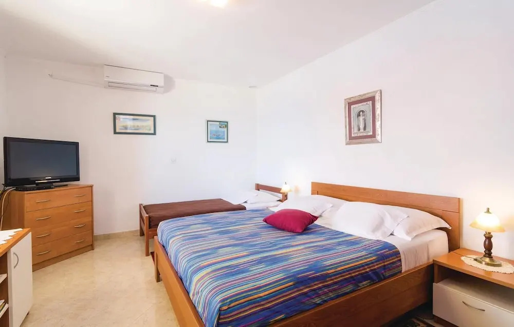 Nice Home in Gruda With Wifi and 1 Bedrooms