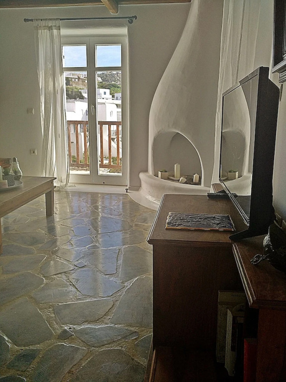 Ornos Apartments