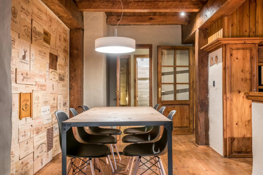 Casa Es Pletieus by Totiaran