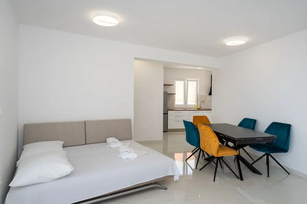 Deluxe Apartment Rita 5
