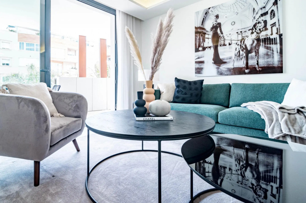 Inf3.2l- Modern City Apartment, Families Only