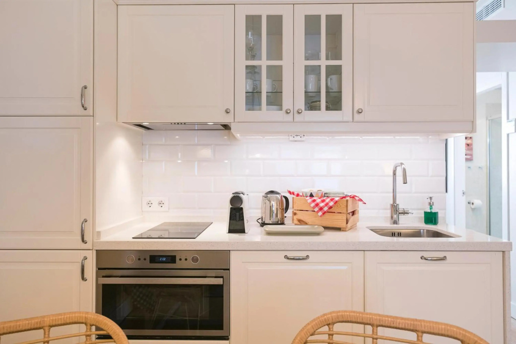 Cream Loft. Siente Jerez. Parking+Wifi+Netflix