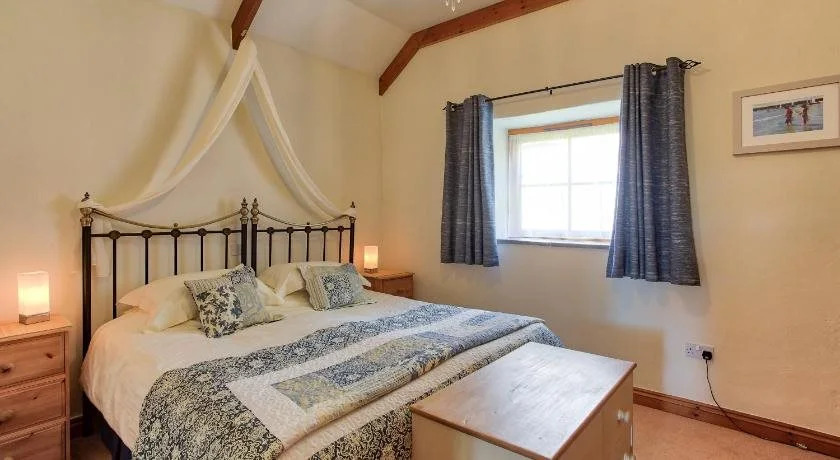 Tregolls Farm Cottages