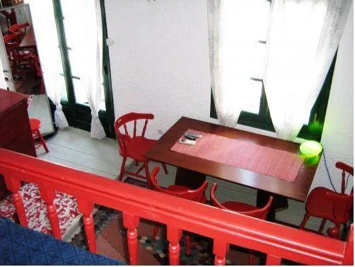 Adonis Guesthouse
