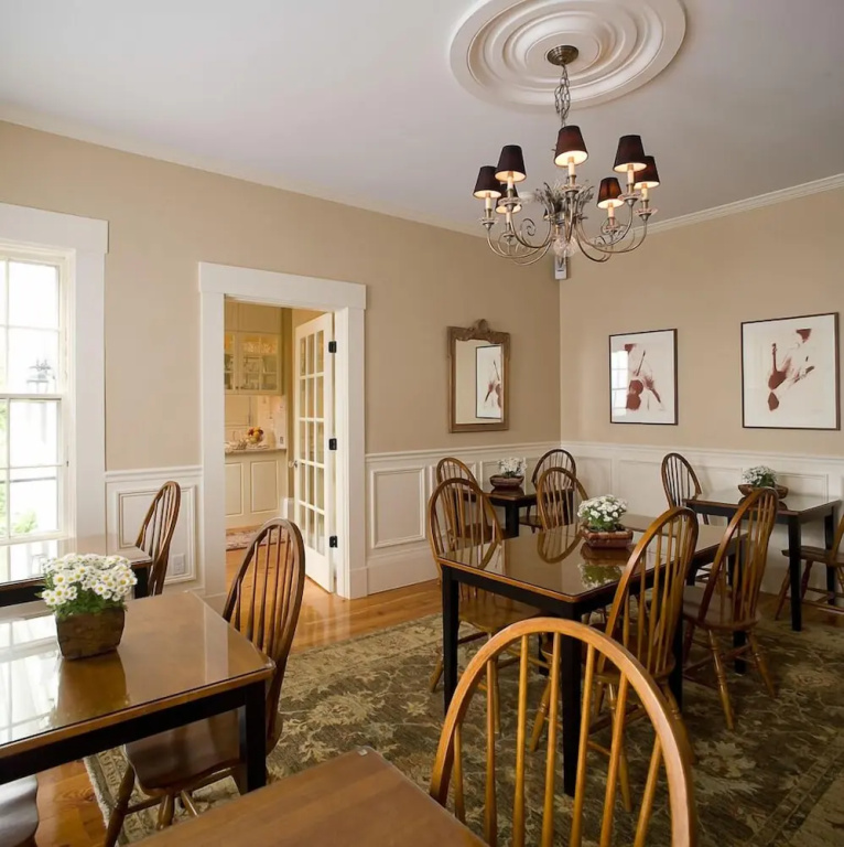 Liberty Hill Inn