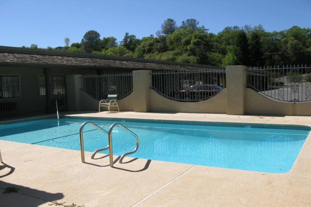 Country Inn Sonora