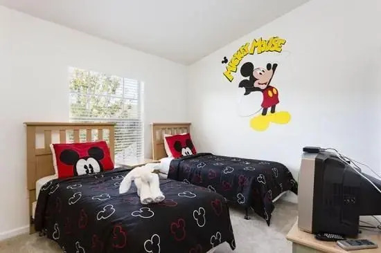 Simple Style Florida Fun by Five Star Vacation Homes