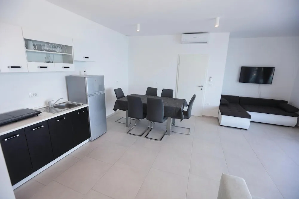 VILA MOLET KOPER
