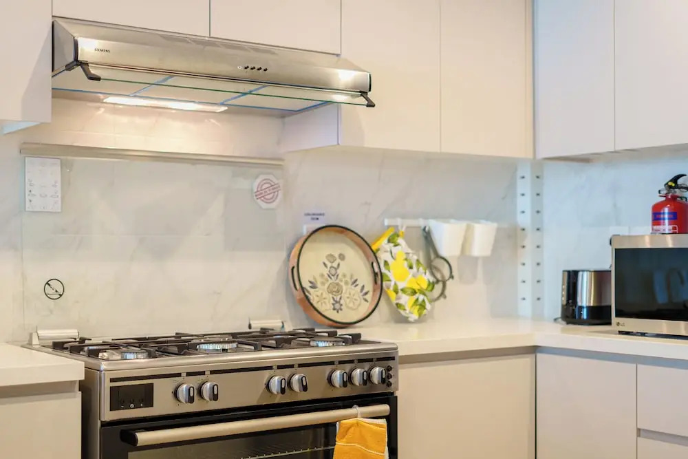 Marco Polo - Furnished 1BR With Skyline Views Near Zabeel Park