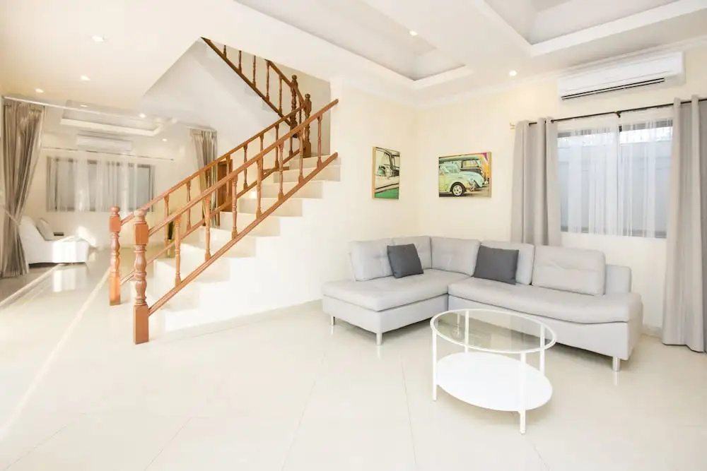 Avoca Pool Villas