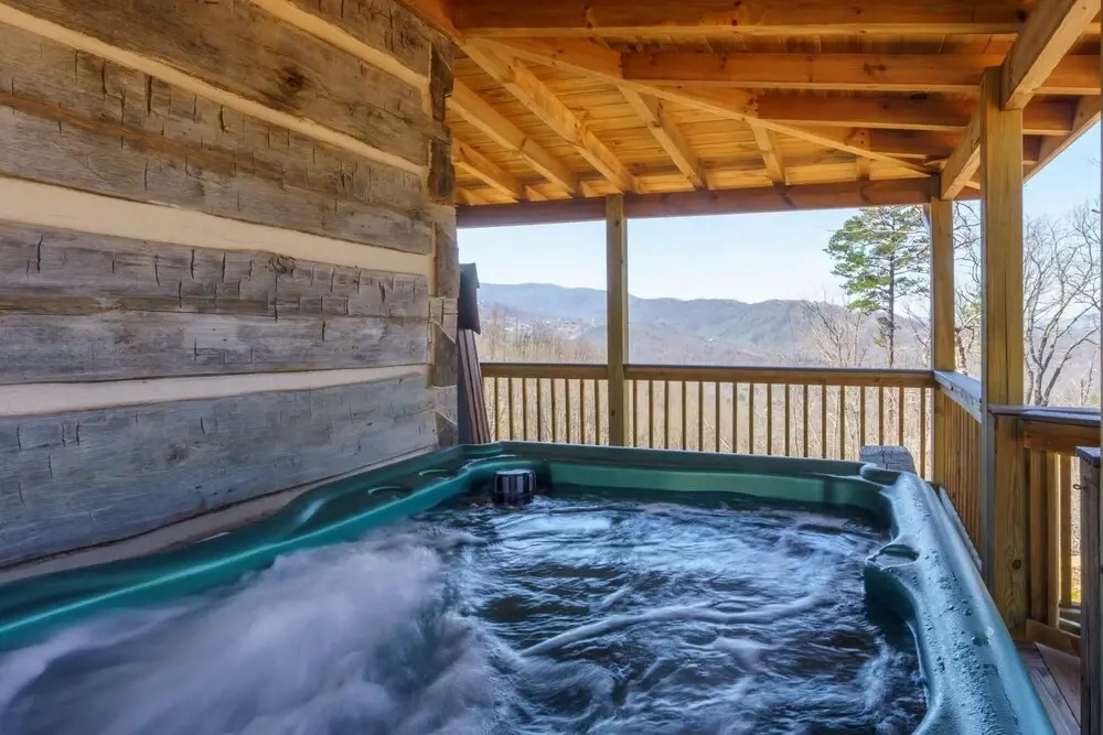 Sheriff s Cabin Mountain View Hot Tub Antique Logs Featured on Barnwood Builders Great Location