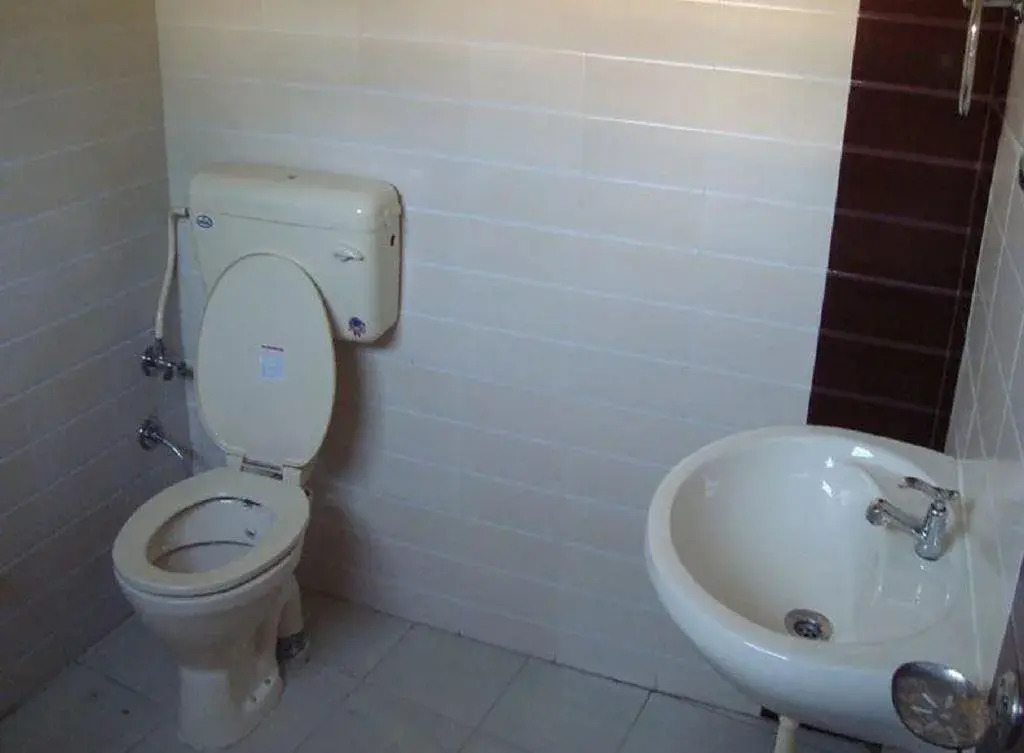 Raja Guest House
