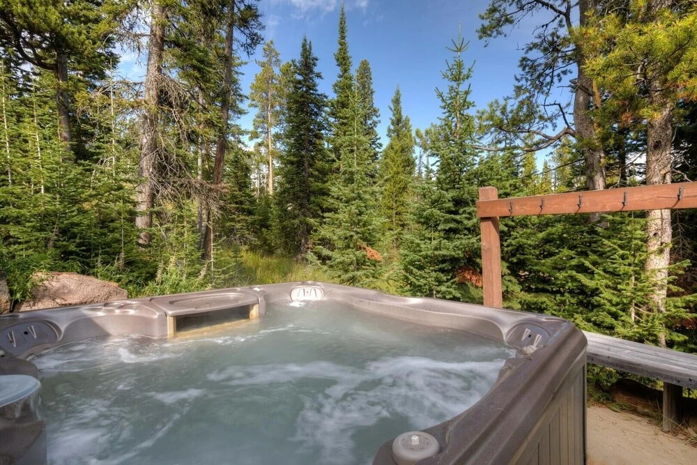 20 Peaks View 4 Bedroom Home by Moonlight Basin Lodging
