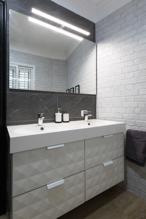 La Laguna Treasure Apartment, Exclusiveness & Prime Location