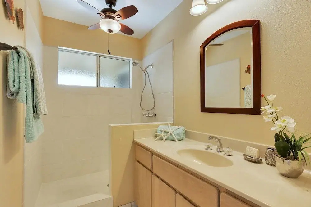 Penthouse - Spectacular Ocean Views - Across From Snorkeling Beach- Vrkcv