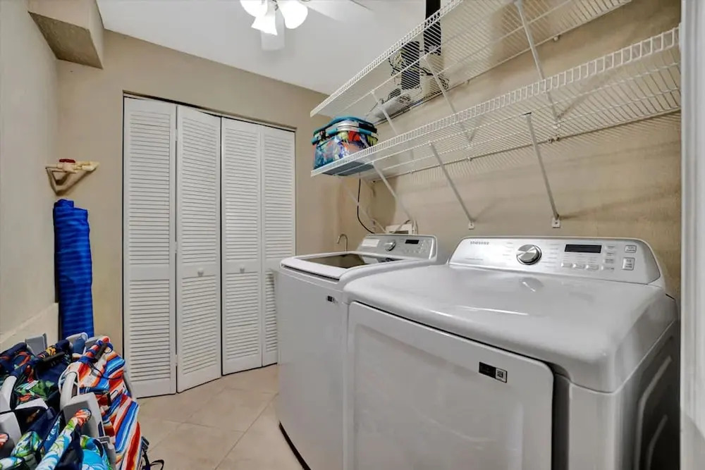 Stones Throw Beachfront Family Suite 3 Views