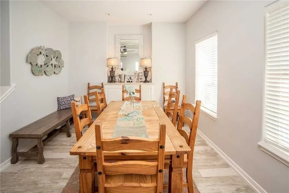 228 Mustang Royale - 4 Br Home