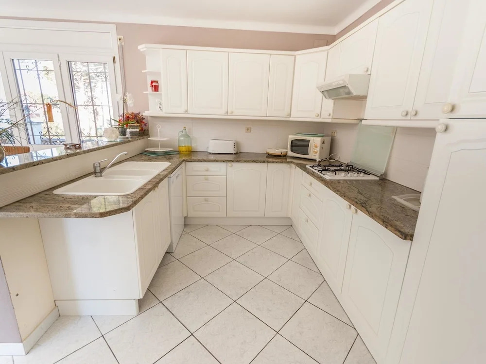Fantastic Holiday Home With Private Pool in L'escala