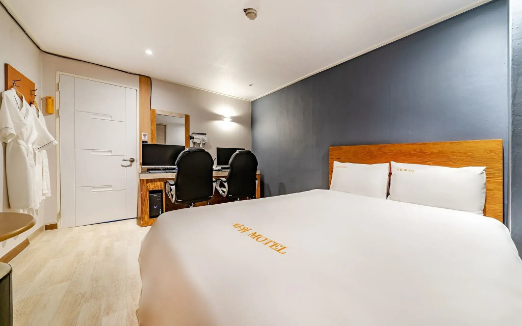 Sanbon Tower Self check-in Motel