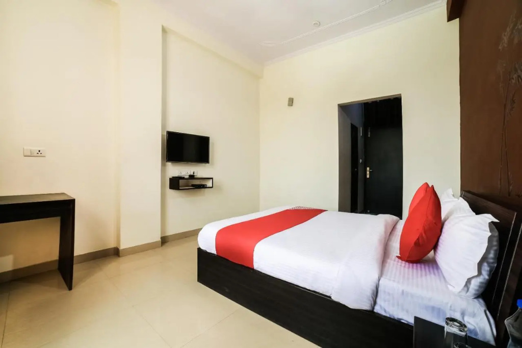 Hotel Shyam Paradise
