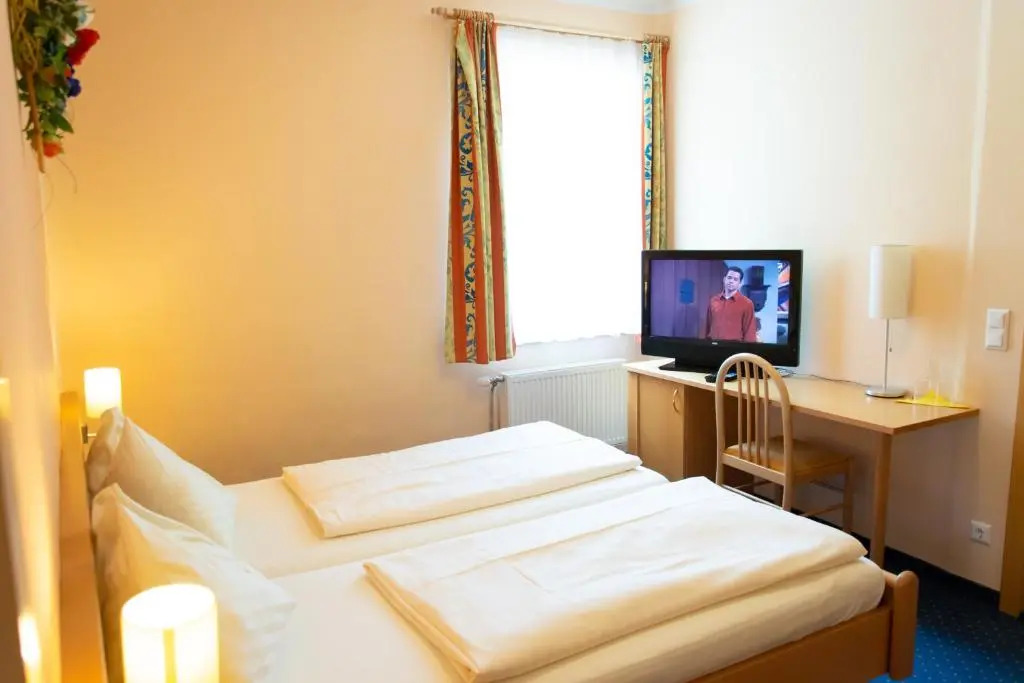 Strandhotel Burgstaller