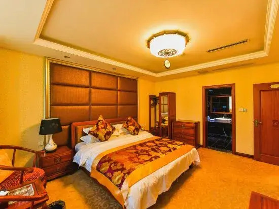 Longquan Hotel