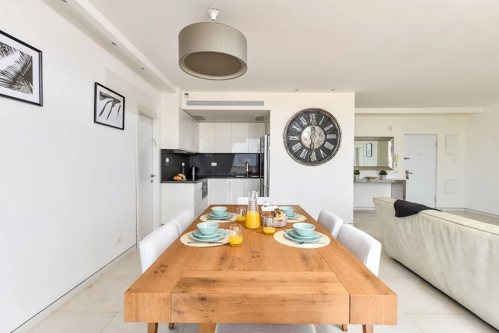 Modern Gem with Stunning Balcony by Sea N Rent