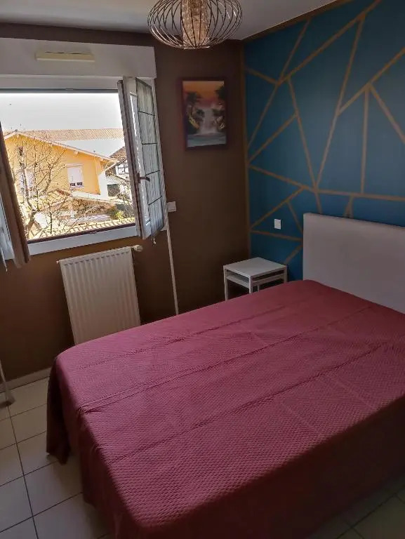 Bayonne appartement 63m2 avec terrase parking wifi