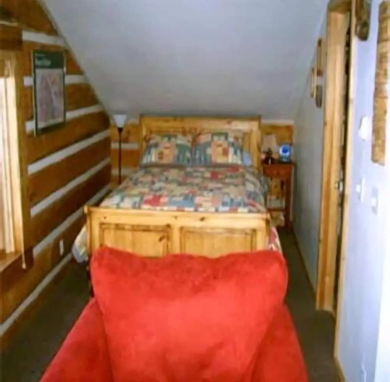 Riverside Meadows Cabins