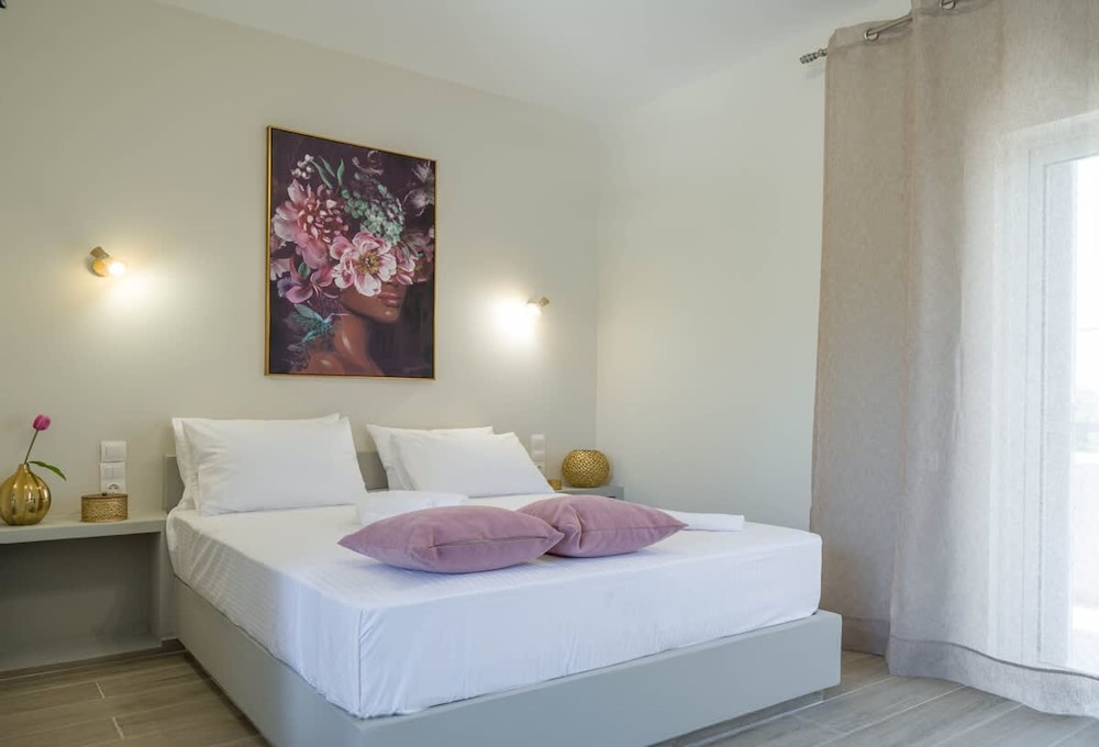 Diana s House 4 - Gytheio Sandy Beach Haven