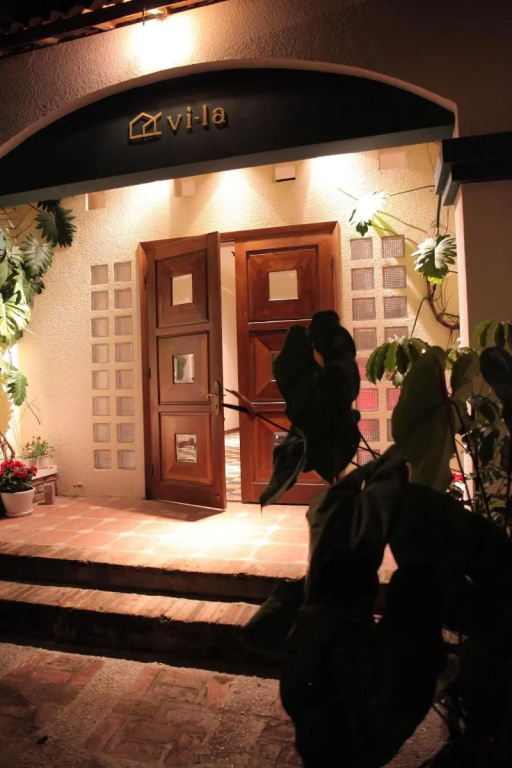 Vi-la Homestay Café