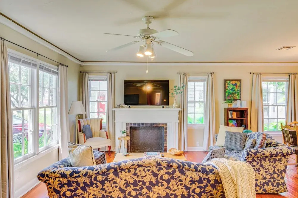 1939 Bungalow With Original Charm Corpus Christi