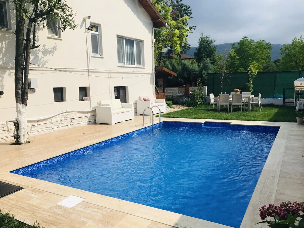 Sapanca Eren Villa-Isıtma Havuzlu