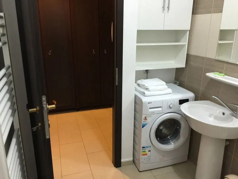 City Gold Apartments