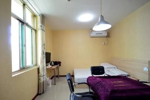 Minghang Hotel