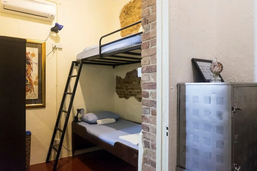 Sojourn Beds & Cafe