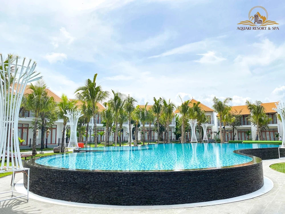Aquaki Resort & Spa