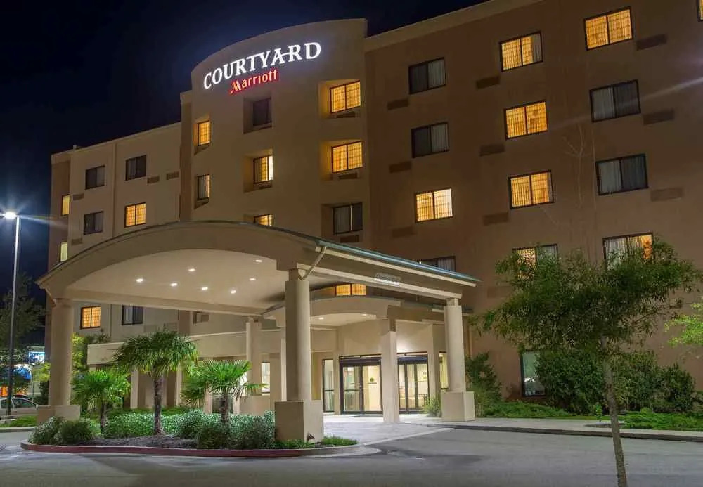 Courtyard Biloxi North/DIberville