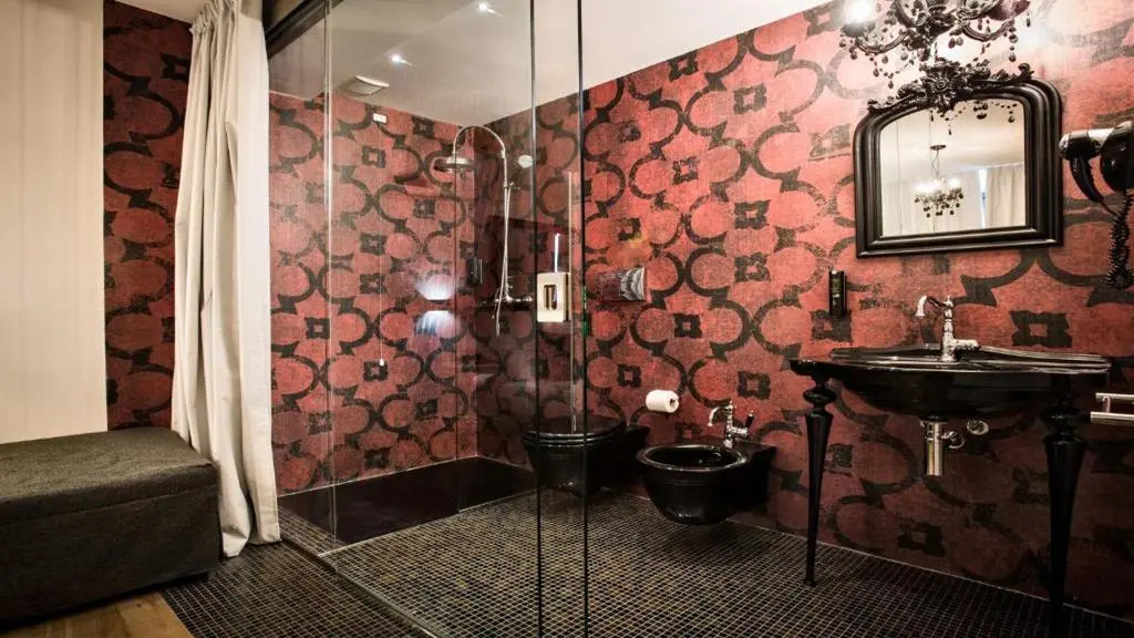 Teku Boutique Hotel