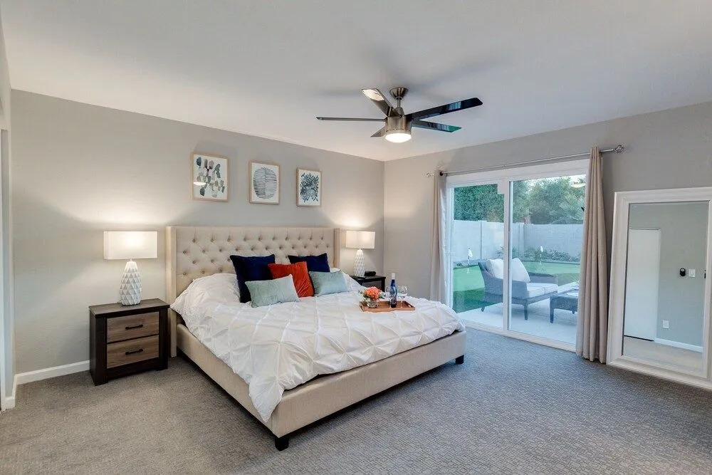 Luxury Scottsdale home w/ Heated Pool, Spa, Putting Green, fire pit, & more! by RedAwning