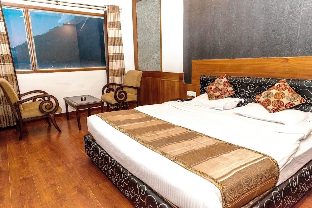Hotel Subash International