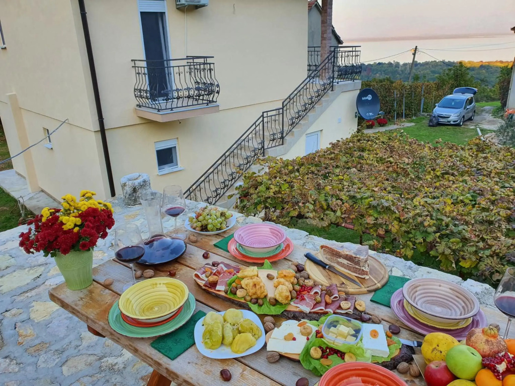 Village house DUNJA