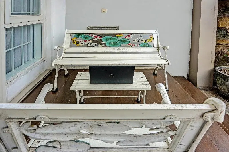 Oyo 91812 Nh Kost Syariah