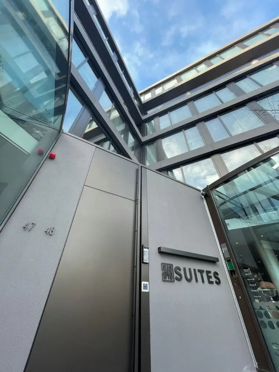 348 Suites Short Stay