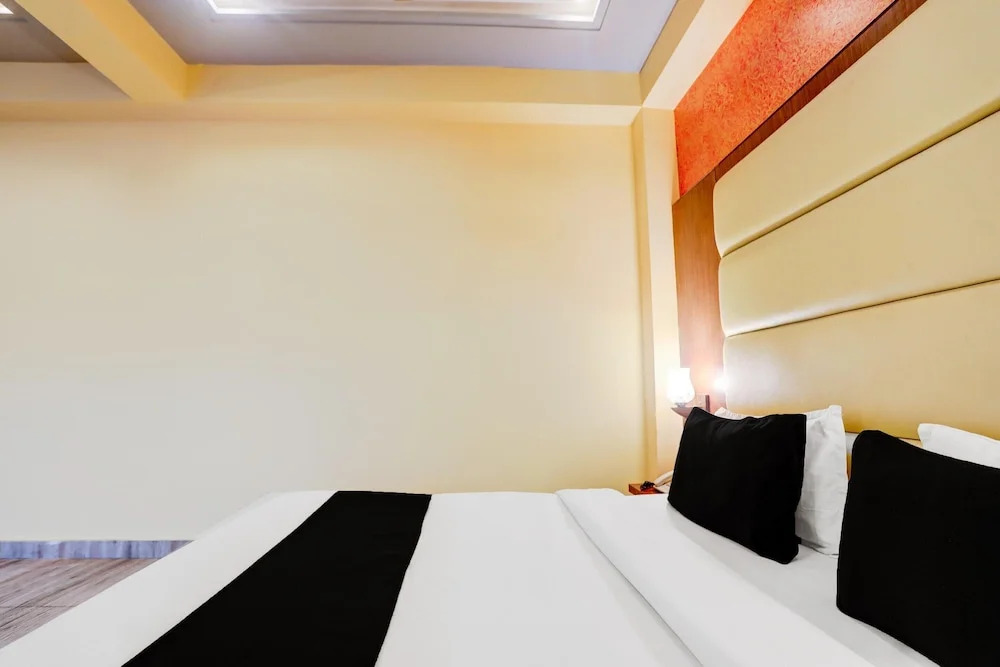 Luxury Stays at Mussorie Foothills